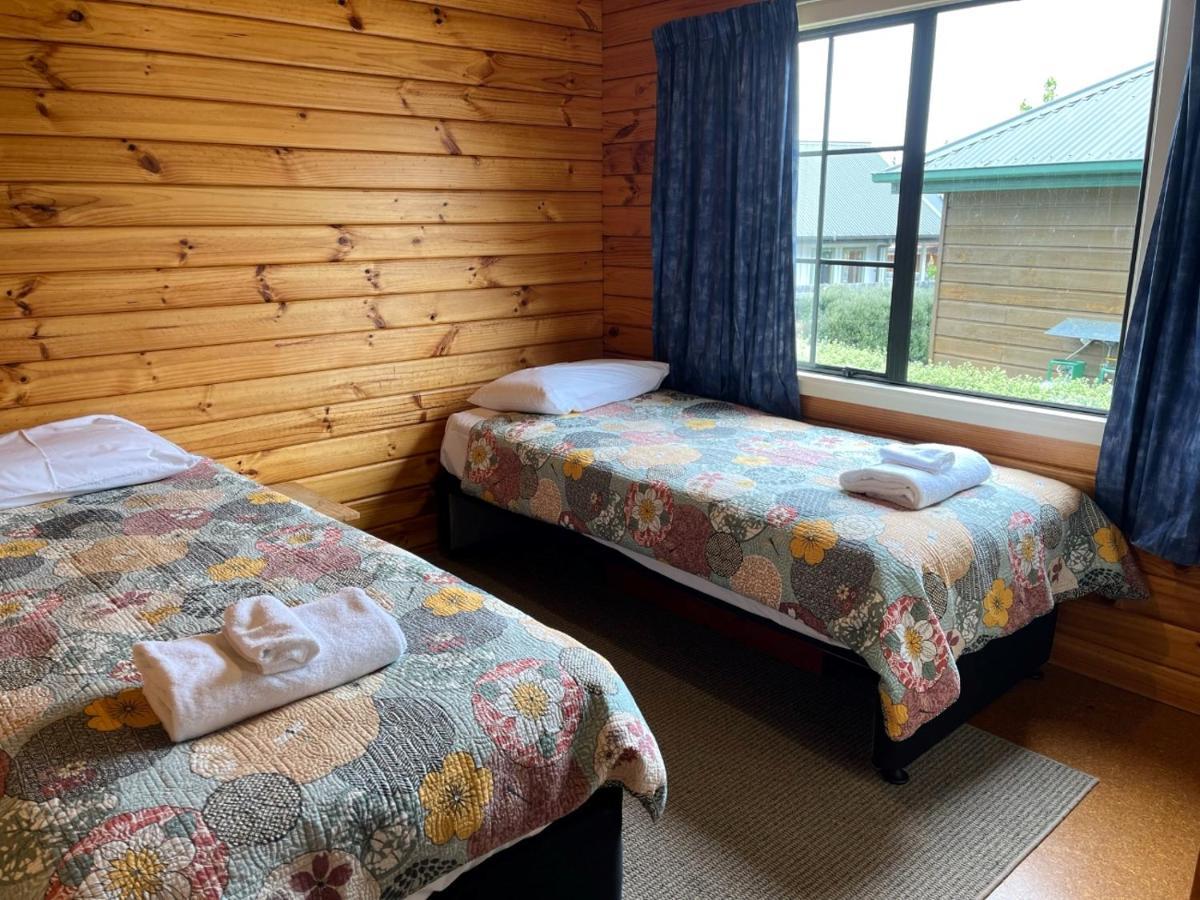 13 Caverhill Close Ханмер Спрингс Екстериор снимка